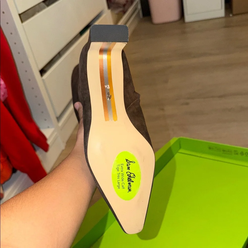 Sam Edelman elegant knee